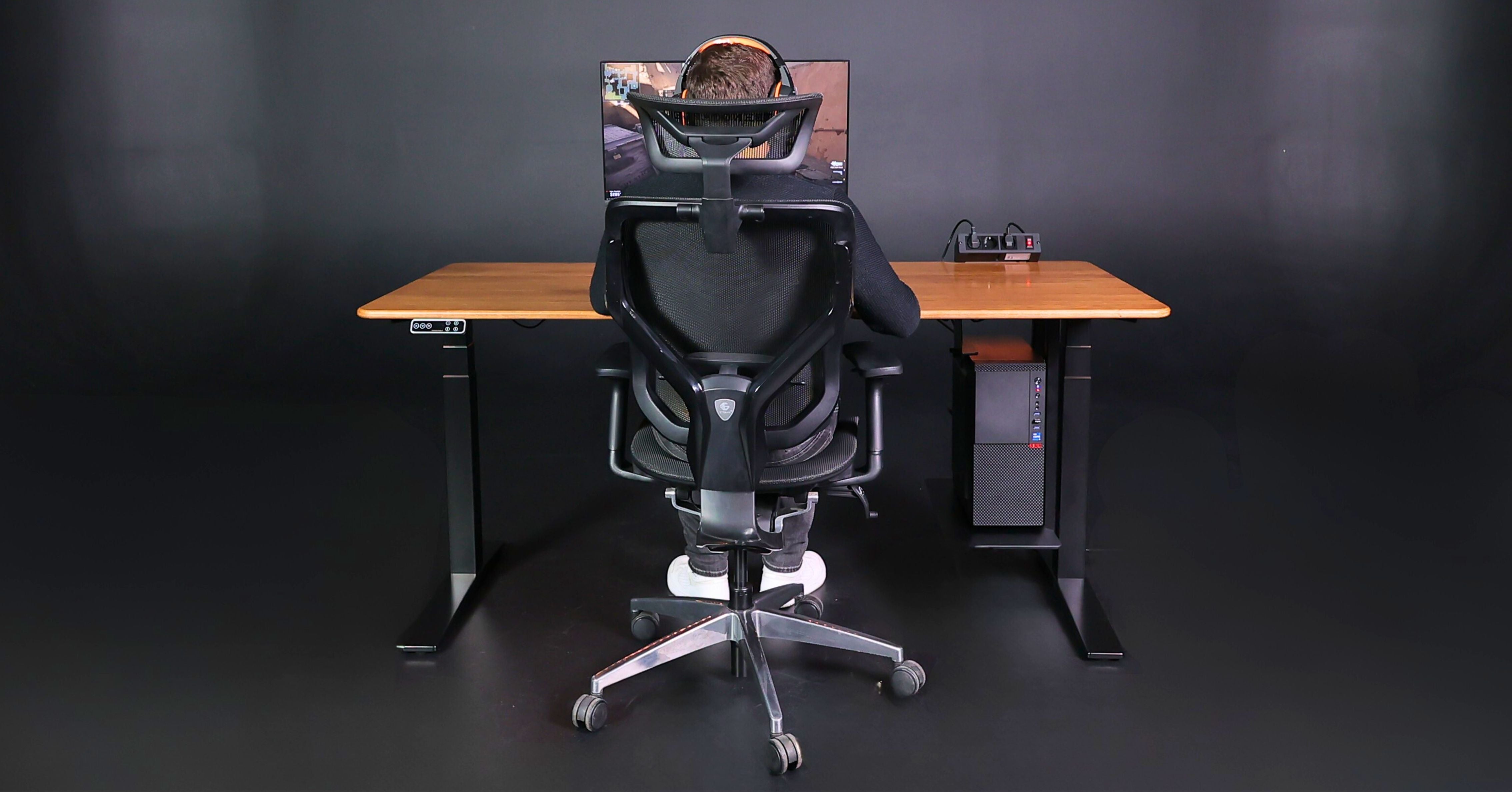 Топ-7 помилок при виборі столу для роботи за ПК: професійні поради від ергономістів