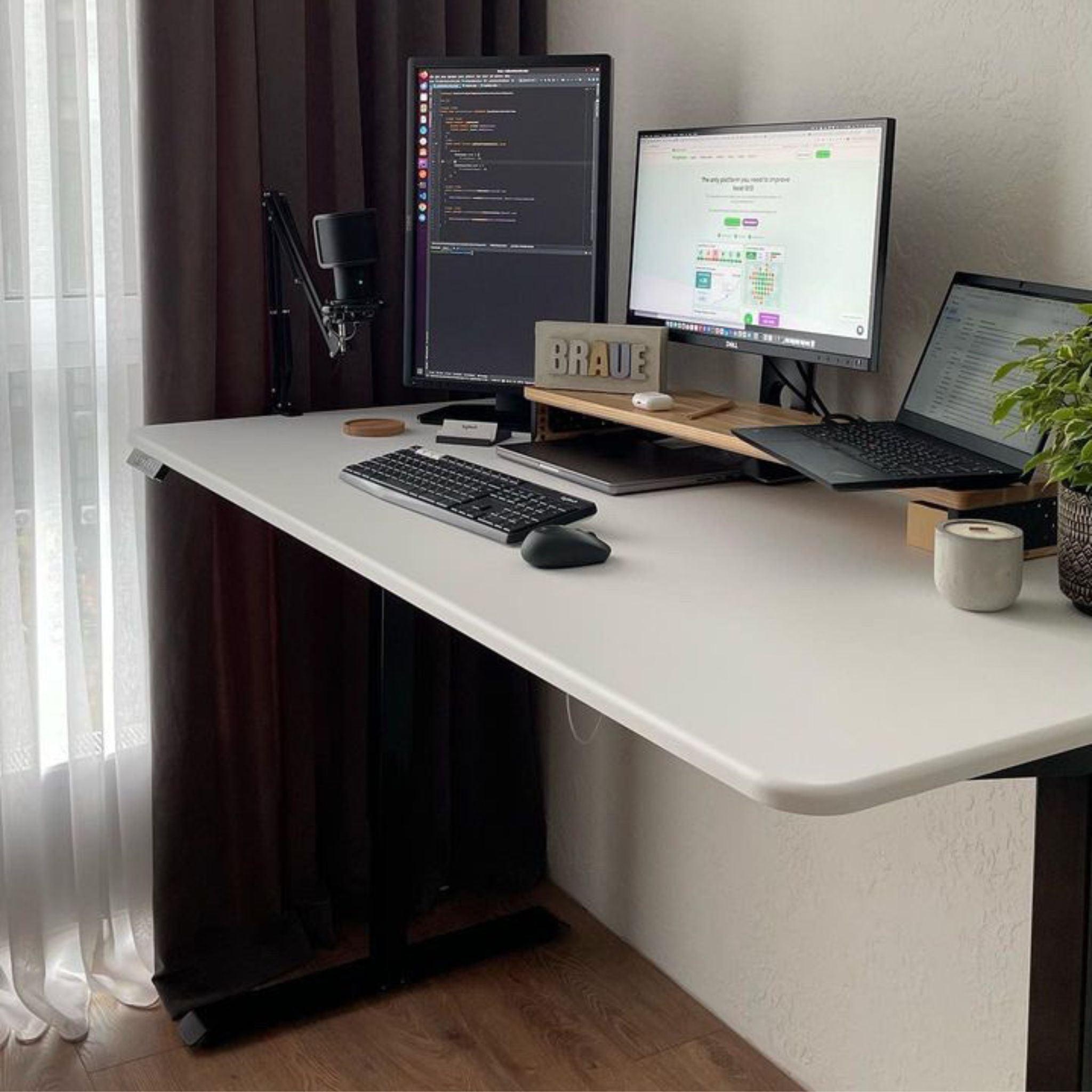 Стіл з регулюванням висоти Bestfit з МДФ стільницею - TEHNOTABLE