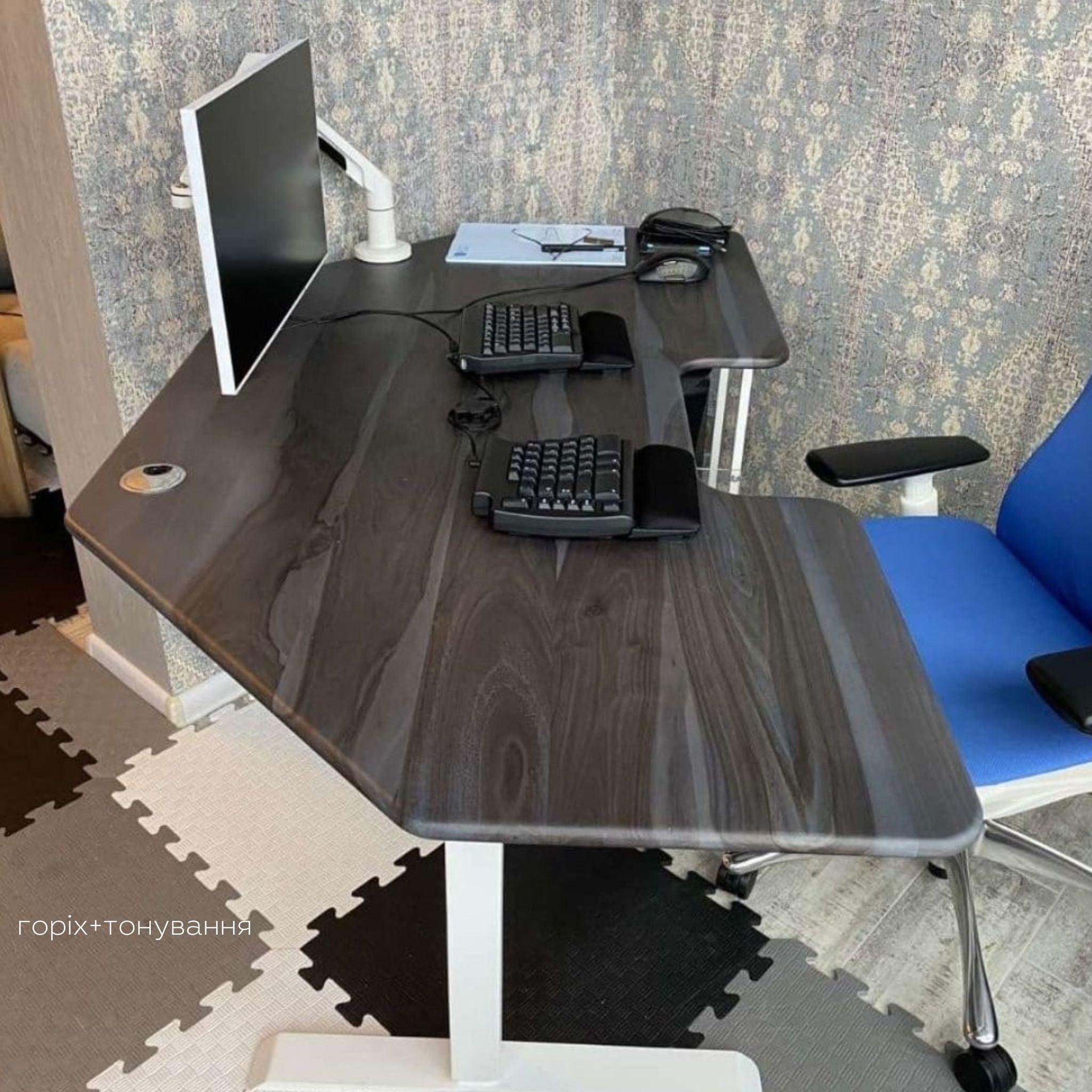 Двомоторний стіл з регулюванням висоти BESTFIT з дерев'яною стільницею - TEHNOTABLE