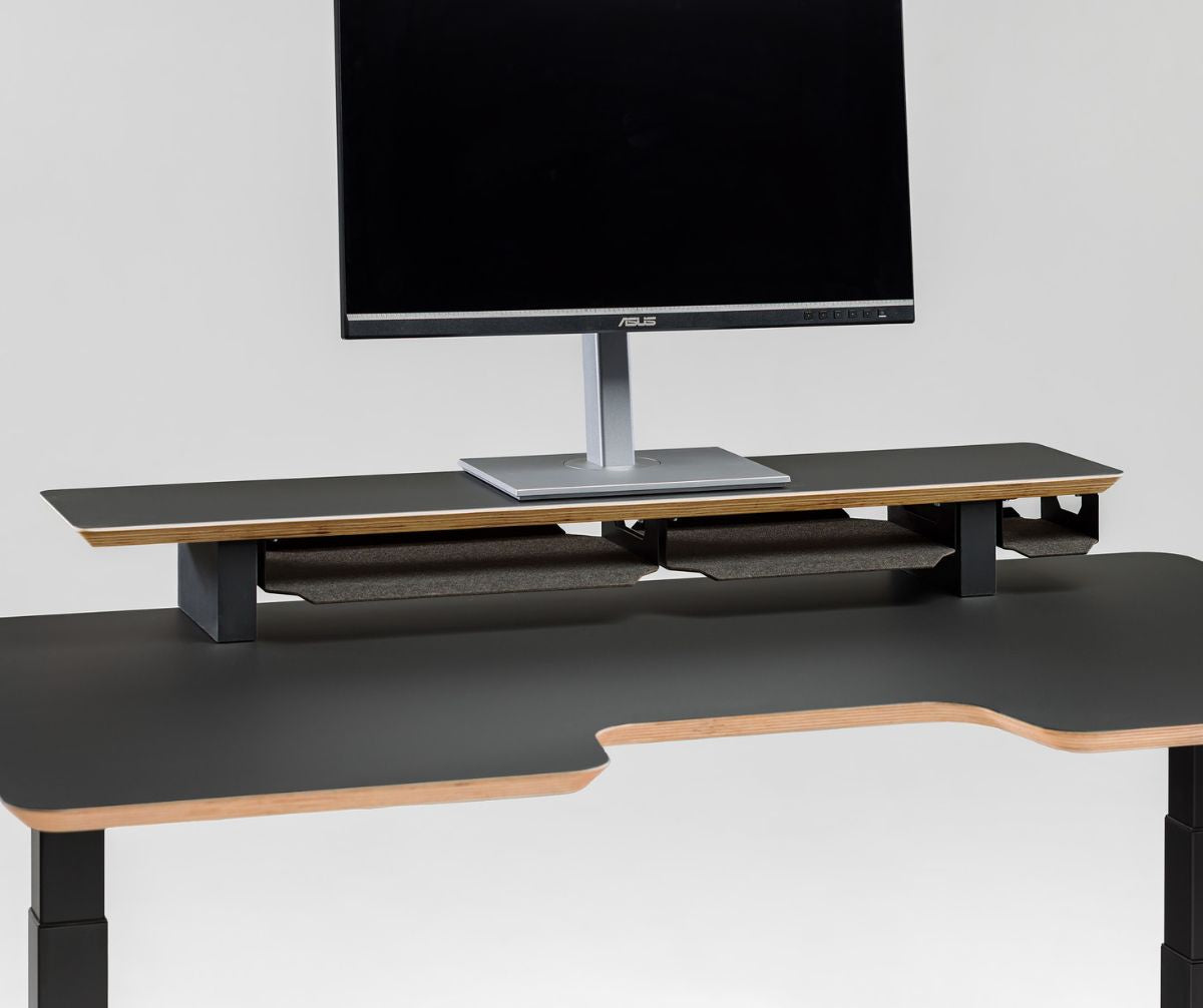 Підставка під монітор з HPL – оптимальна висота екрану для комфорту.