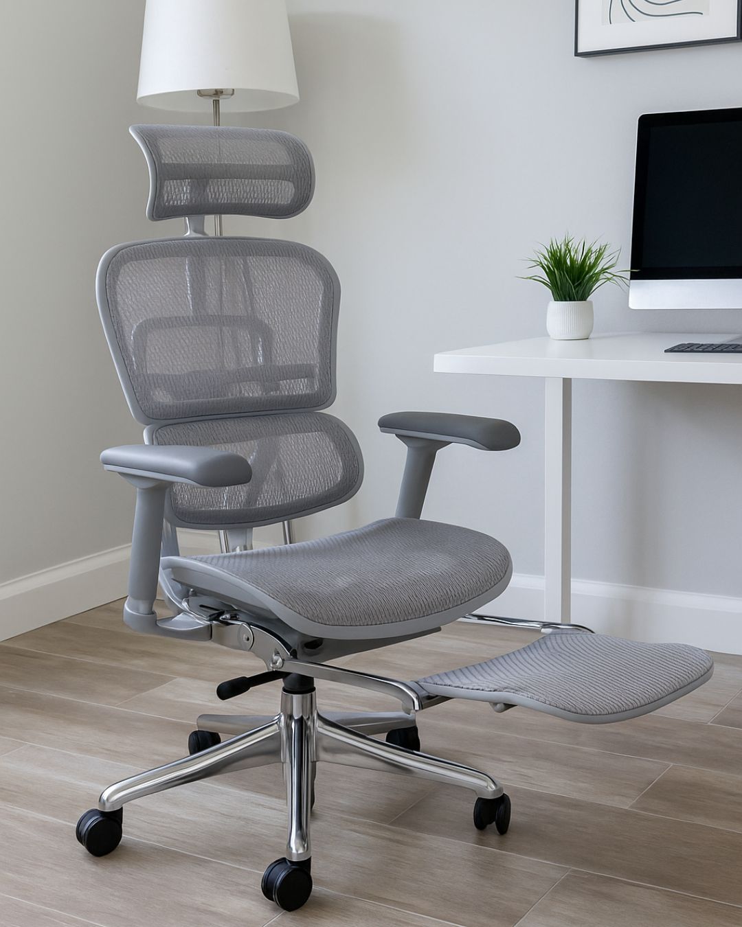 Ергономічне крісло Ergohuman Elite 2 з підставкою для ніг, сітчастою спинкою та мультирегулювання