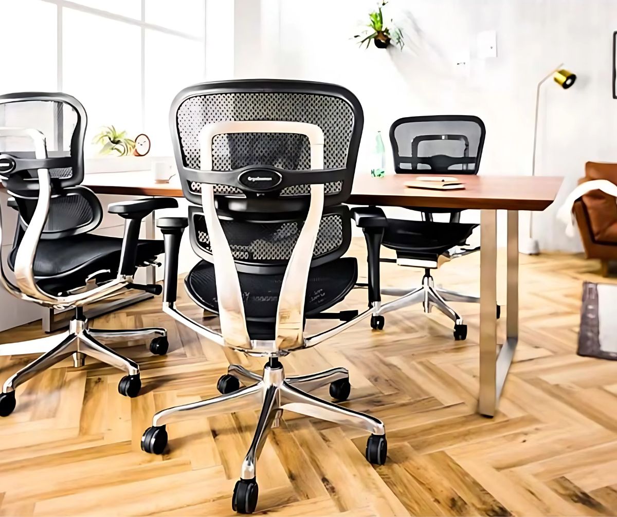 Ергономічне офісне крісло ERGOHUMAN ELITE 2 з підголівником та сіткою