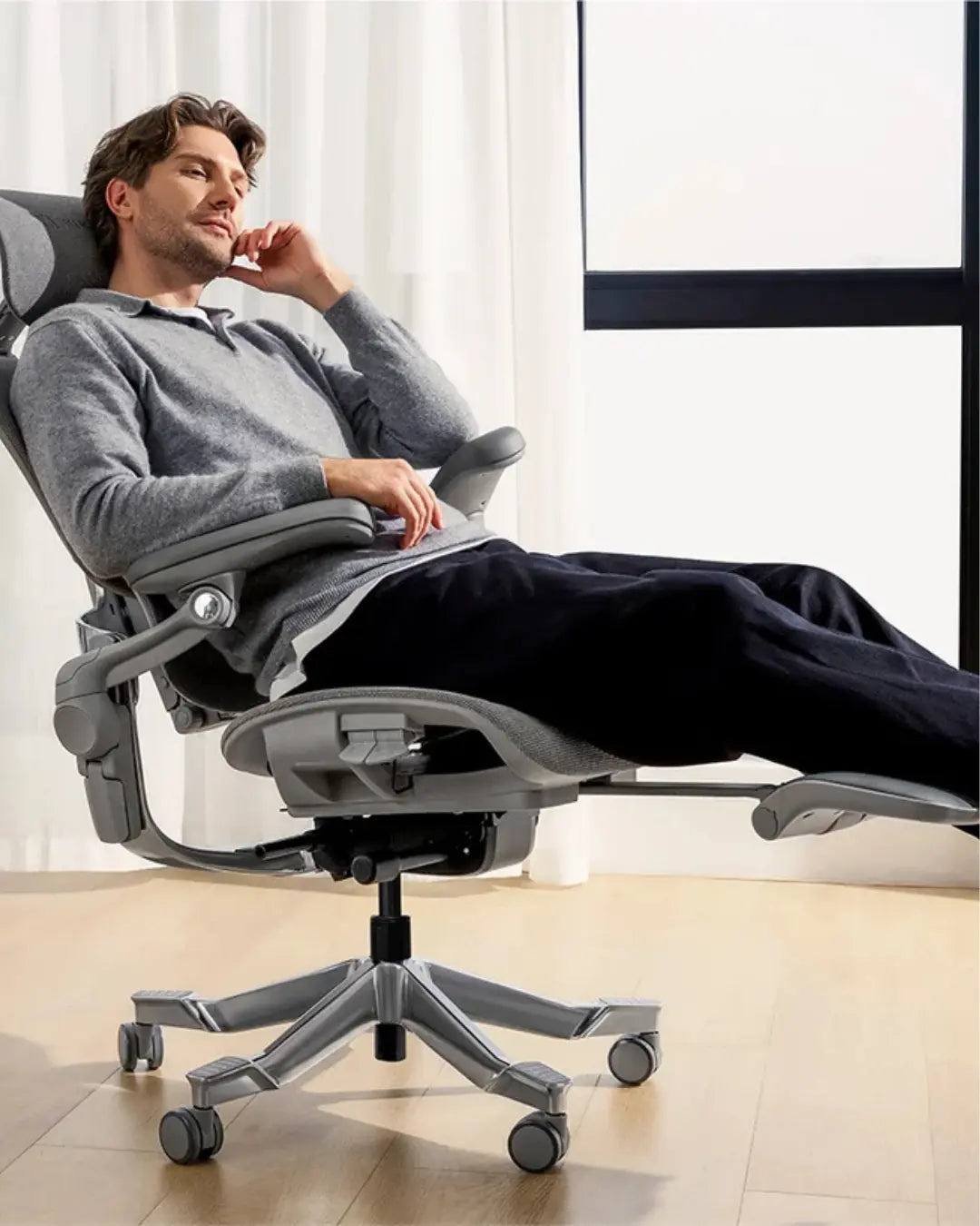 Ергономічне комп’ютерне крісло HINOMI H2 Pro з підставкою для ніг