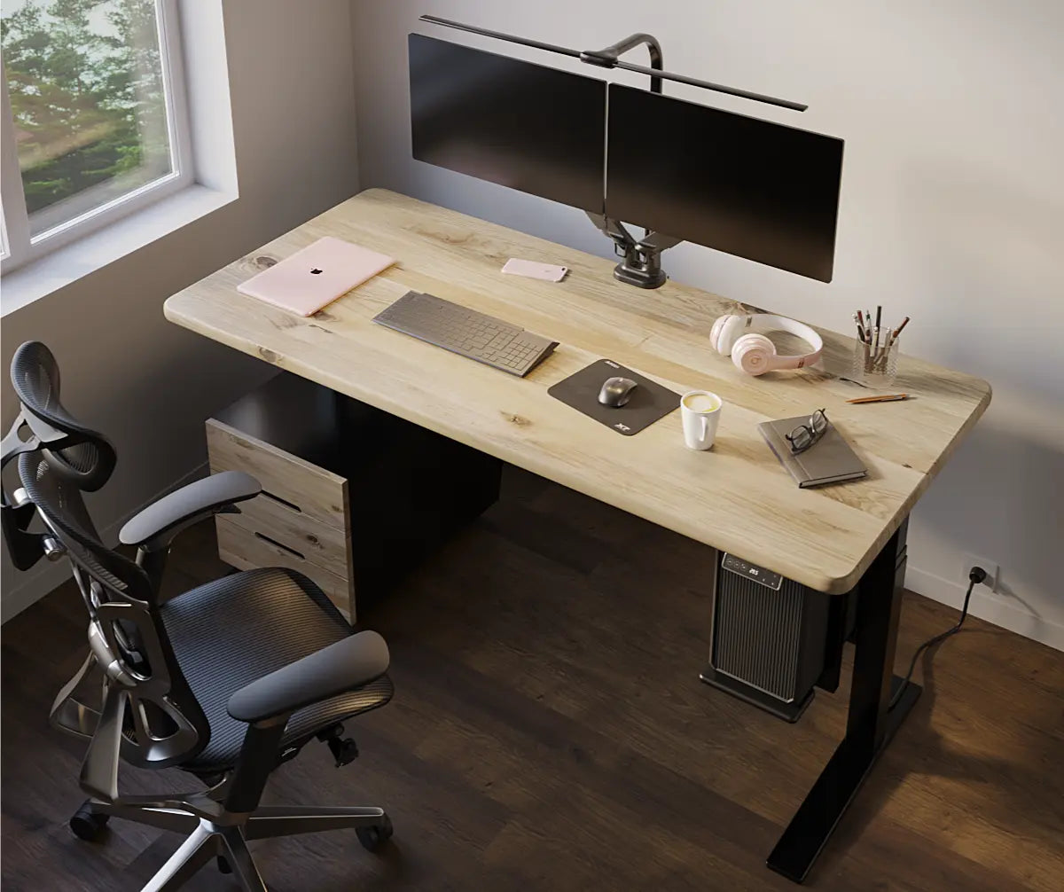 Стіл з регулюванням висоти Streamline з масивною дерев’яною стільницею 40 мм