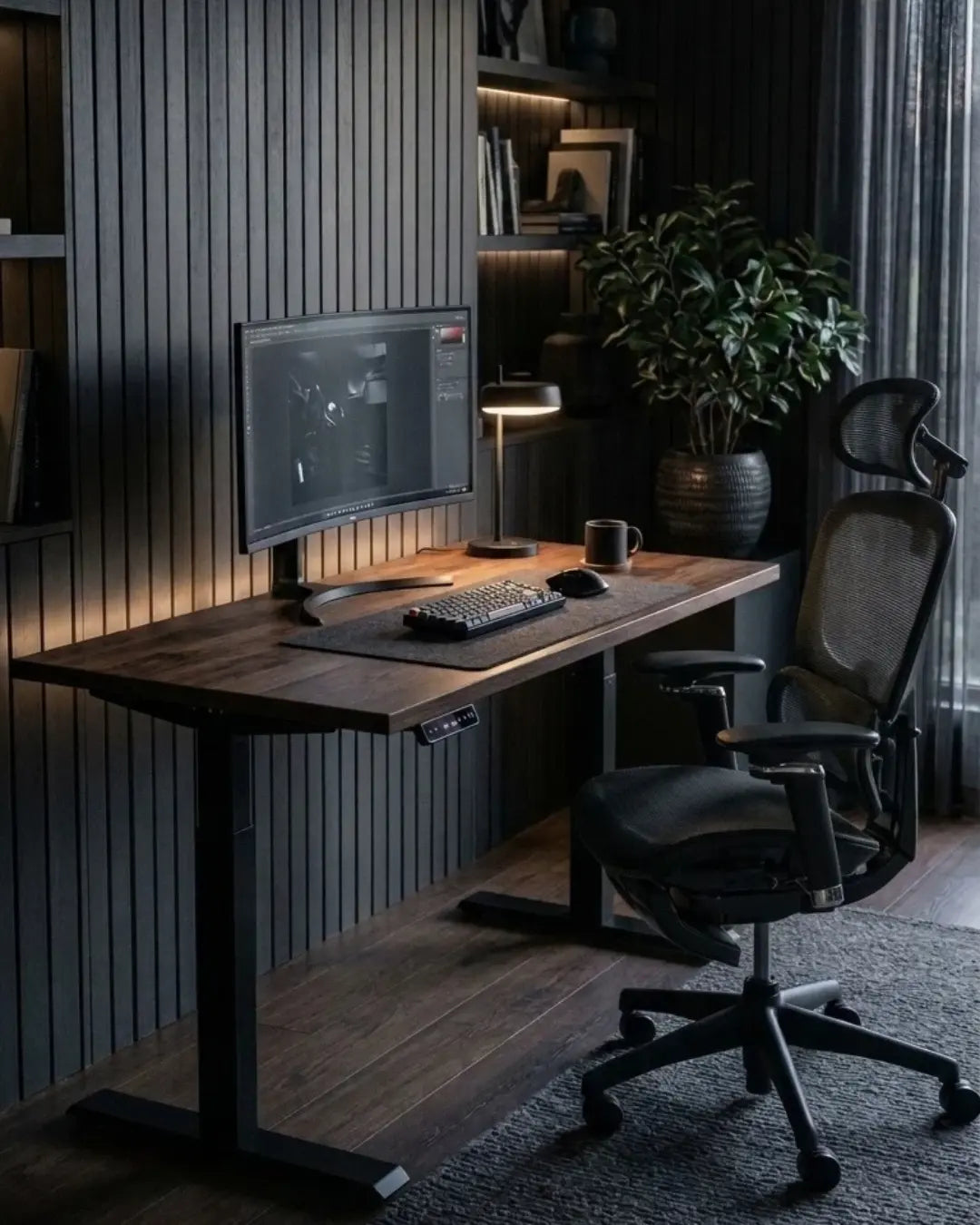 Ергономічне комп’ютерне крісло Q5 Air Black